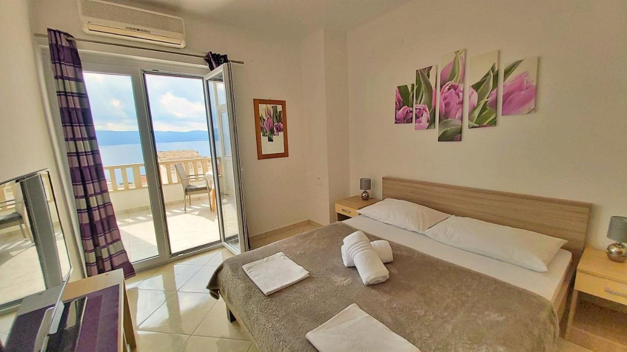 Apartments Nemira Omiš Dış mekan fotoğraf