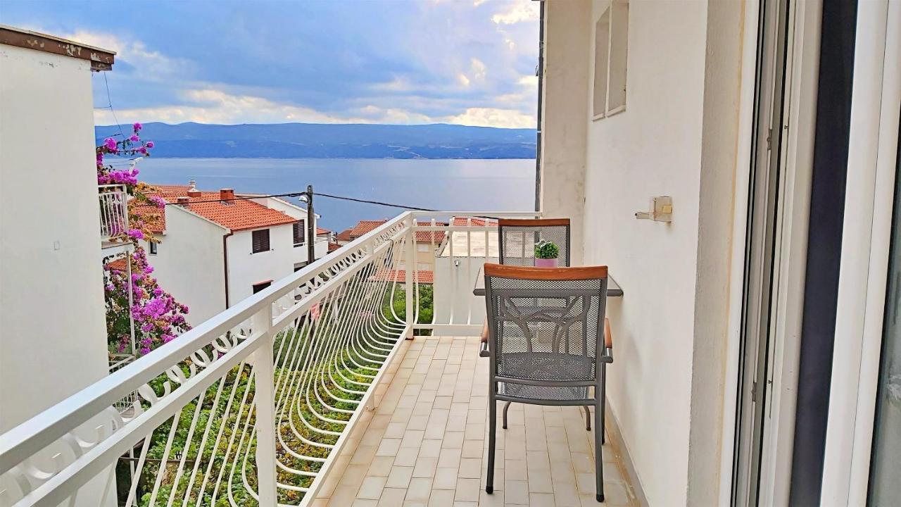 Apartments Nemira Omiš Dış mekan fotoğraf