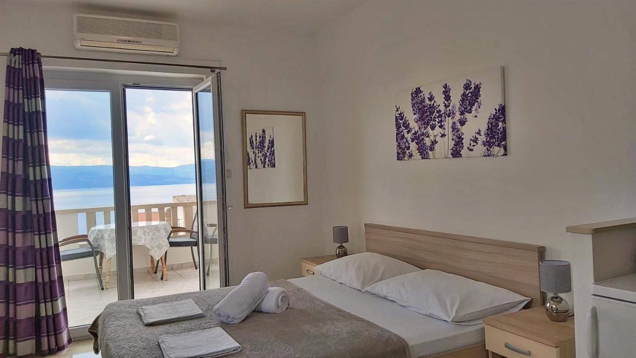 Apartments Nemira Omiš Dış mekan fotoğraf