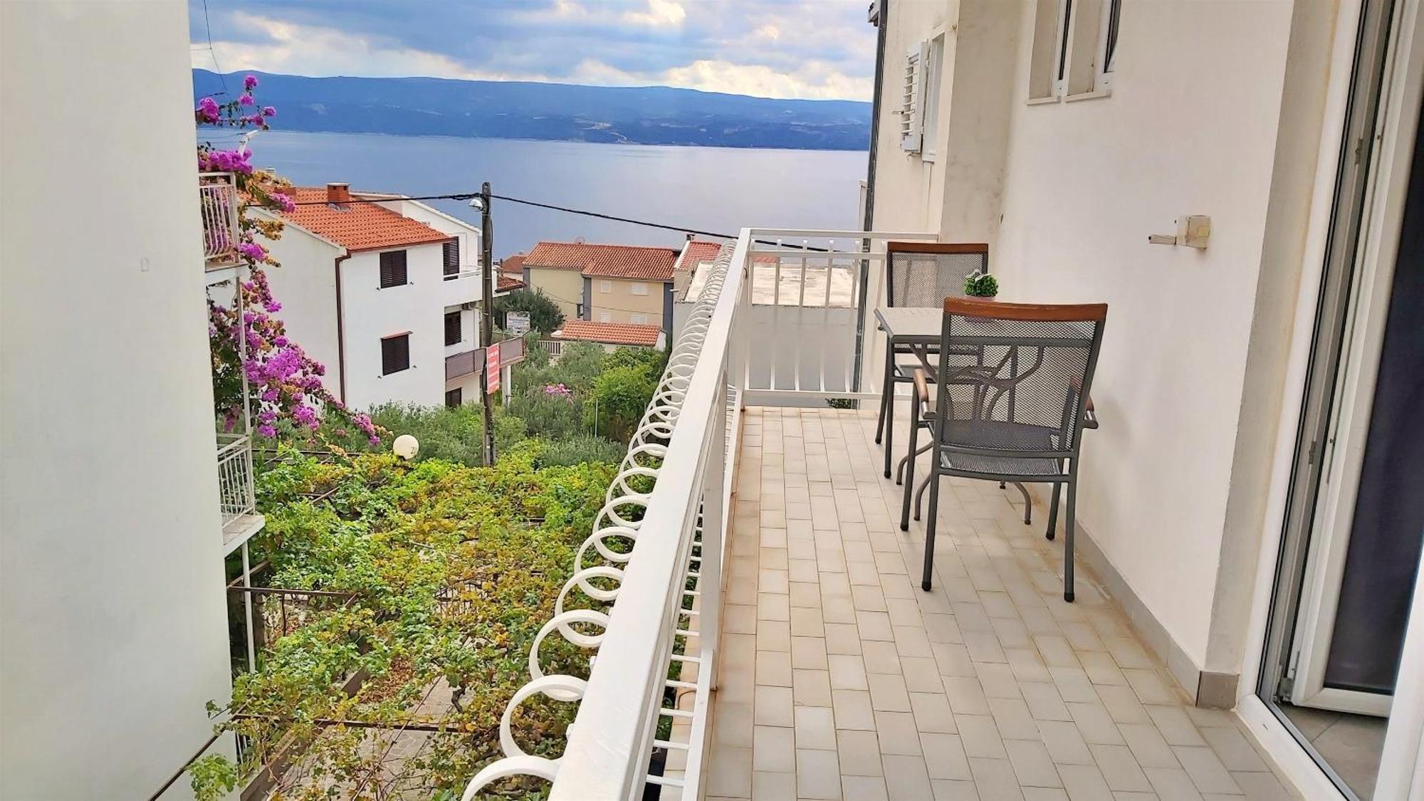 Apartments Nemira Omiš Oda fotoğraf