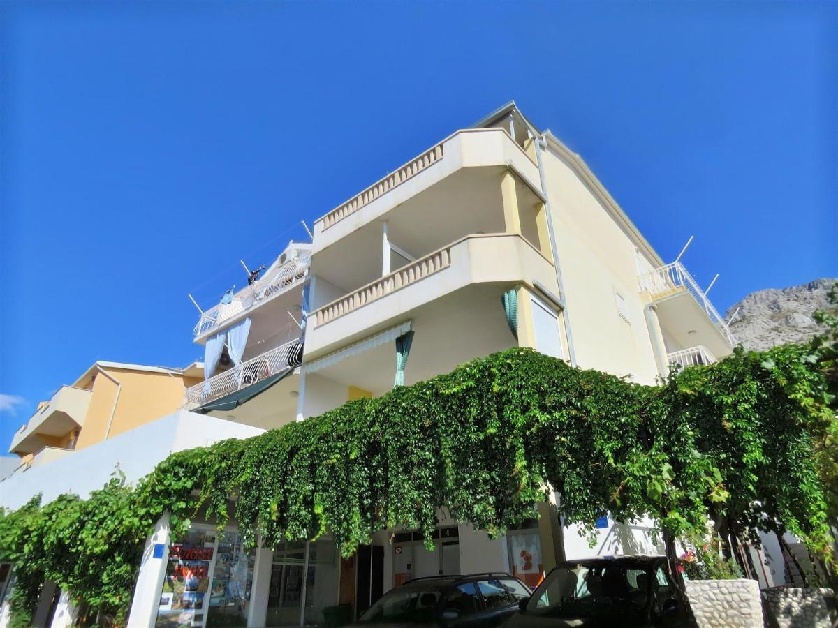 Apartments Nemira Omiš Dış mekan fotoğraf